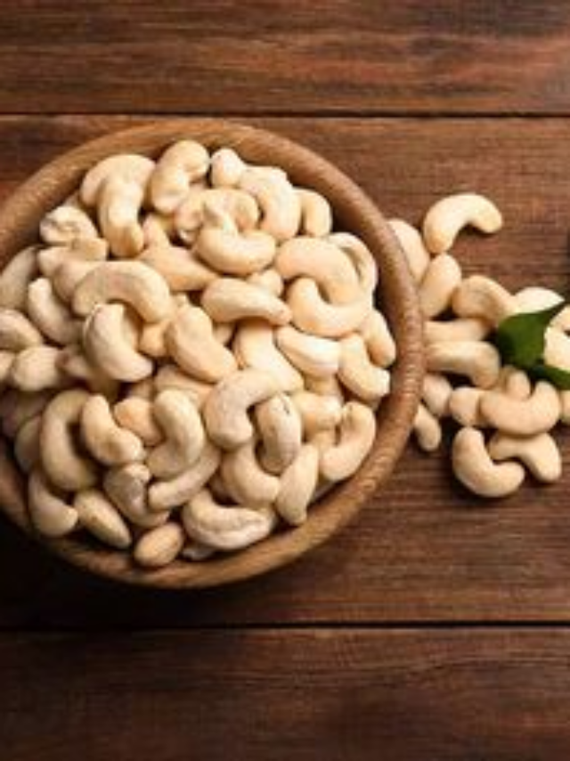 15 Incredible Benefits of Making Cashews Your Daily Snack