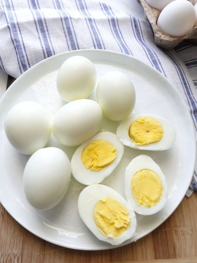 Boiled egg vs omelette: Find out which is healthier