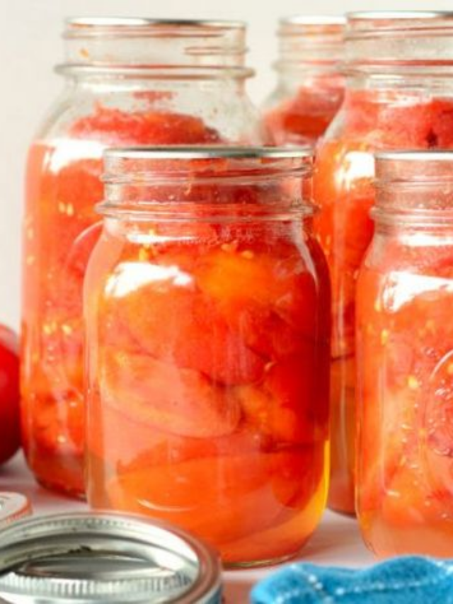 The Only Canned Tomatoes Worth Buying, According to Chefs